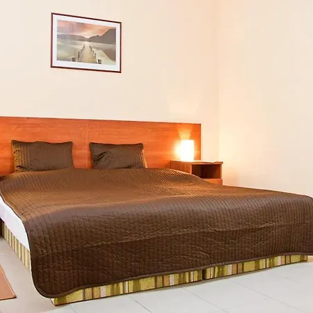 My Aparthotel 3*